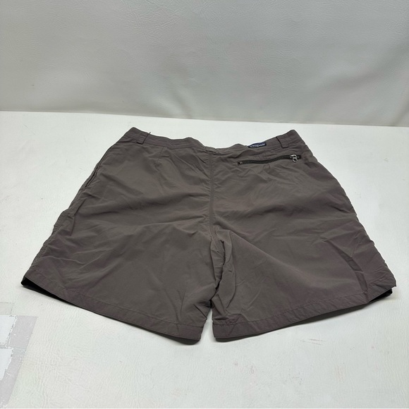 Patagonia size 38 chino Men's Brown Shorts - Picture 2 of 10